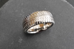 Ring mit Profil