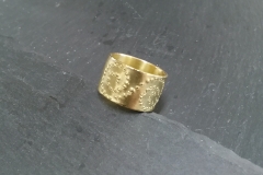 punzierter Ring